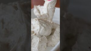 太らない簡単レシピ【バナナとクルミのカッテージチーズアイス】の作り方・レシピ