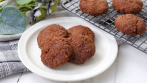 【ウエハースで作るソフトバナナクッキー】余ったウエハースの消費におすすめ！材料3つで完成！オーブン不要！トースターで作る♪｜macaroni（マカロニ）