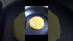 卵とバナナだけ！パンケーキ作り方！