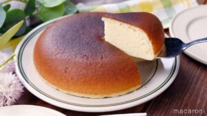 【厚焼きパンケーキ】炊飯器で簡単に仕上がる!厚焼きふわっと食感♪|macaroni(マカロニ)