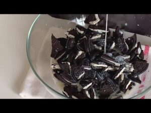 オレオケーキ作り方！材料2つだけ！電子レンジで2分！