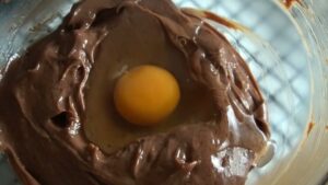 チョコレートチーズケーキ作り方[材料4つ・レンジで簡単]