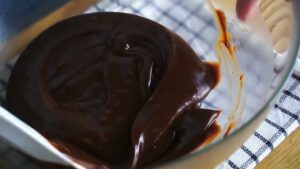 Raw chocolate tart生チョコタルト作り方[材料4つ・オーブン不要]