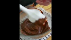 材料2つ！誰でもお洒落に作れる濃厚ガトーショコラを作りました！【オーブンも生クリームもいらない！】