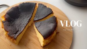 [お菓子作りvlog] 簡単すぎるバスクチーズケーキの作り方｜混ぜて焼くだけなのにずっしり濃厚♪