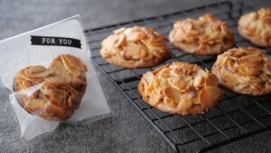 【これは激うま♡市販のクッキーでフロランタン】「簡単だからすぐできる!」間違いなく病みつきレシピ | Florentine-style Cookies