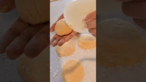 超カリフワ！お家でメロンパン作り