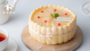 桃のシャルロットケーキ / お菓子のレシピ