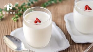 大満足なミルク感！ぷるるん杏仁豆腐 / お菓子のレシピ