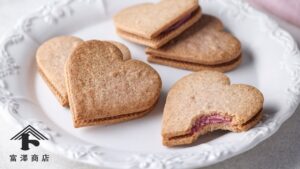 ハートが可愛い！ ラズベリーのガナッシュサンド / お菓子のレシピ