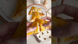 材料2つ 三角プリンパイ🤎