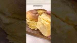 ヨーグルトスフレケーキ🍰ジャムと良く合うよ