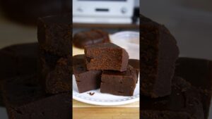 材料2つ！チョコケーキ作り方！