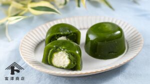 冷やして美味しい!抹茶生クリーム水まんじゅう / 和菓子のレシピ