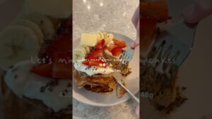 砂糖、小麦粉不使用！プロテインパンケーキ🥞#ダイエット #レシピ #グルテンフリー