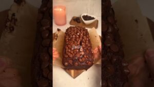 Double Chocolate Banana Bread 🤎🍫 #baking #bananabread #recipe #chocolate #bakingrecipe