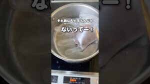 ⚠️手袋は｢食品衛生法適合」や「調理用」の物を使ってね。掃除用はNGだよ！#簡単おやつ #チョコレート #フルーチェ #簡単レシピ #お菓子レシピ #お菓子作り好きな人と繋がりたい