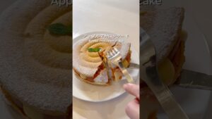 ザクとろ🫠🍎アップルマカロンケーキ🥧