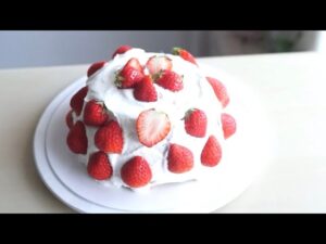【ナッペ不要】簡単!いちごのズコットケーキの作り方 簡単ケーキレシピズコット