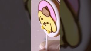 サンリオキャラクターのクッキーポップスを作りました🤗 #アイシングクッキー #お菓子 #クッキー #クッキーポップス #サンリオ #マイメロディ #シナモン#プリン #shorts #cooking