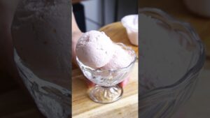 材料2つ！フルーチェで作る！いちごアイスクリーム作り方！#フルーチェ #アイス #簡単レシピ