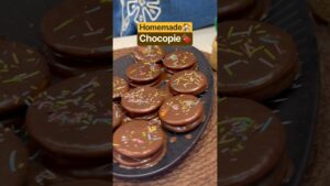 Homemade easy choco pie recipe #chocopie #chocolate #cookingshorts #food #easyrecipe #villagecooking