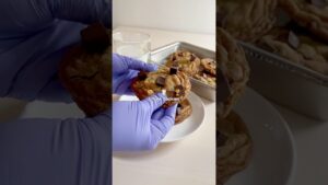 ゴロっとチョコチャンククッキー🍪🥛